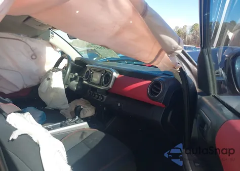 2016 Toyota Tacoma Sr5 V6 z USA, uszkodzony, nr VIN 5TFCZ5AN3GX019962